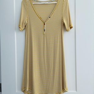 T-shirt dress
